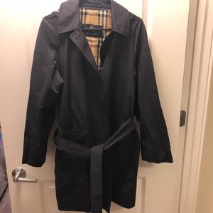 Burberry Rain Coat. Large.